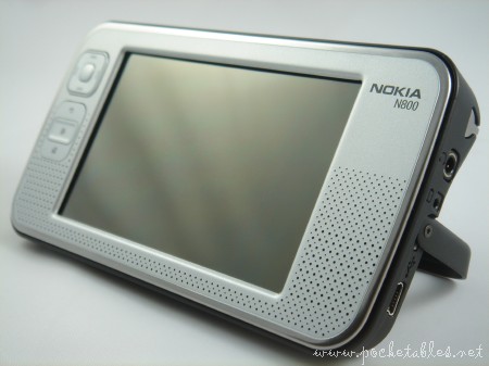 Nokia_n800_main