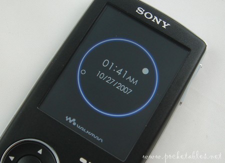 Sony_a810_clock