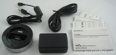 Sealed SONY cradle BCR-NWU7 for MP3 Walkman WM-PORT Brend New