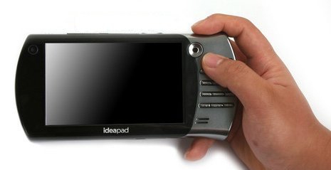 Ideapad_u8_hand