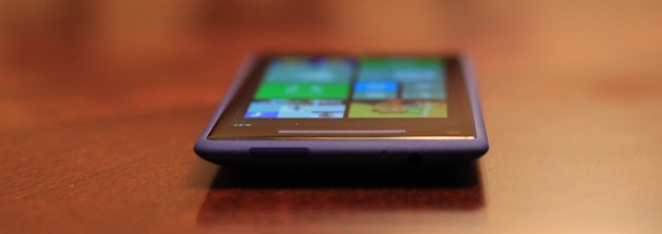 Windows Phone 8X Review Hardware 6 - for some reason we don't have an alt tag here