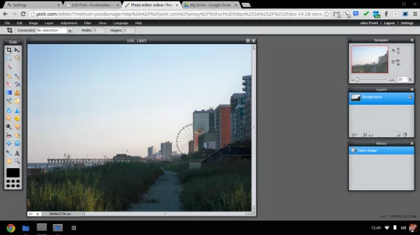 How to Customize Graphics for Livestreams with Pixlr's Editing Tools