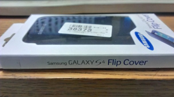 Samsung Galaxy S4 Flip Cover case packaging