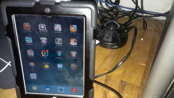 Accell Powramid USB Charging station charging an iPad 2