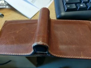 Nomad Bi-Fold Horween charging wallet