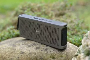 iClever Dual 10W Driver Portable Bluetooth Speaker 