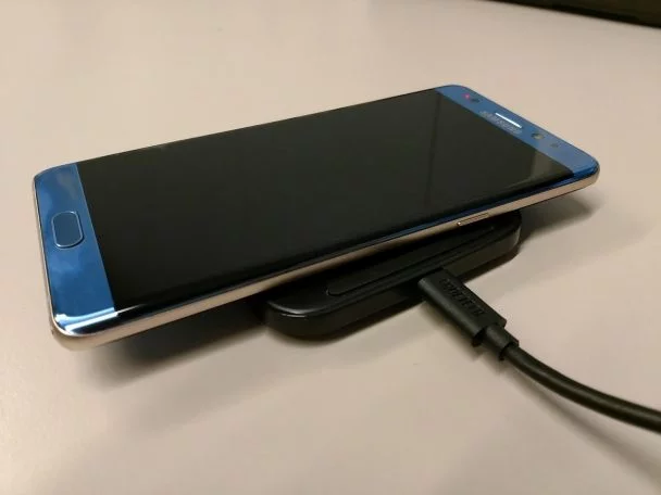 CHOETECH Fast Wireless Qi Charger and Note 7