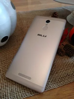 vivo_phone_02