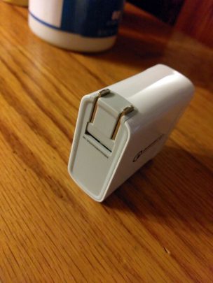 iClever Boostcube 38W Quick Charge 3.0 portable wall charger
