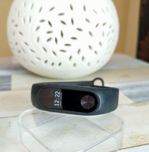 Mi Band 2 01 - for some reason we don't have an alt tag here