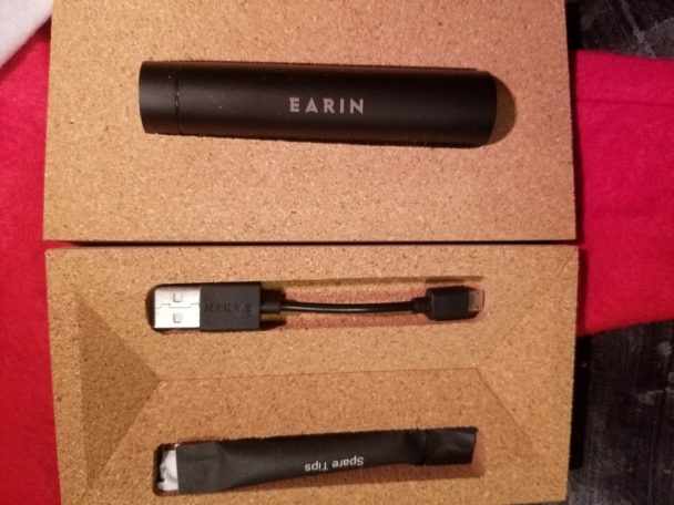 Earin M-2 reusable box