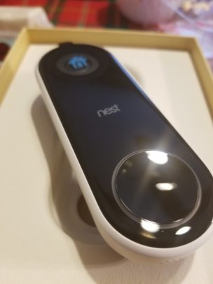 nest hello pinhole button