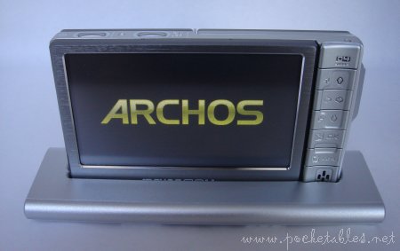 Archos_604w_docked1