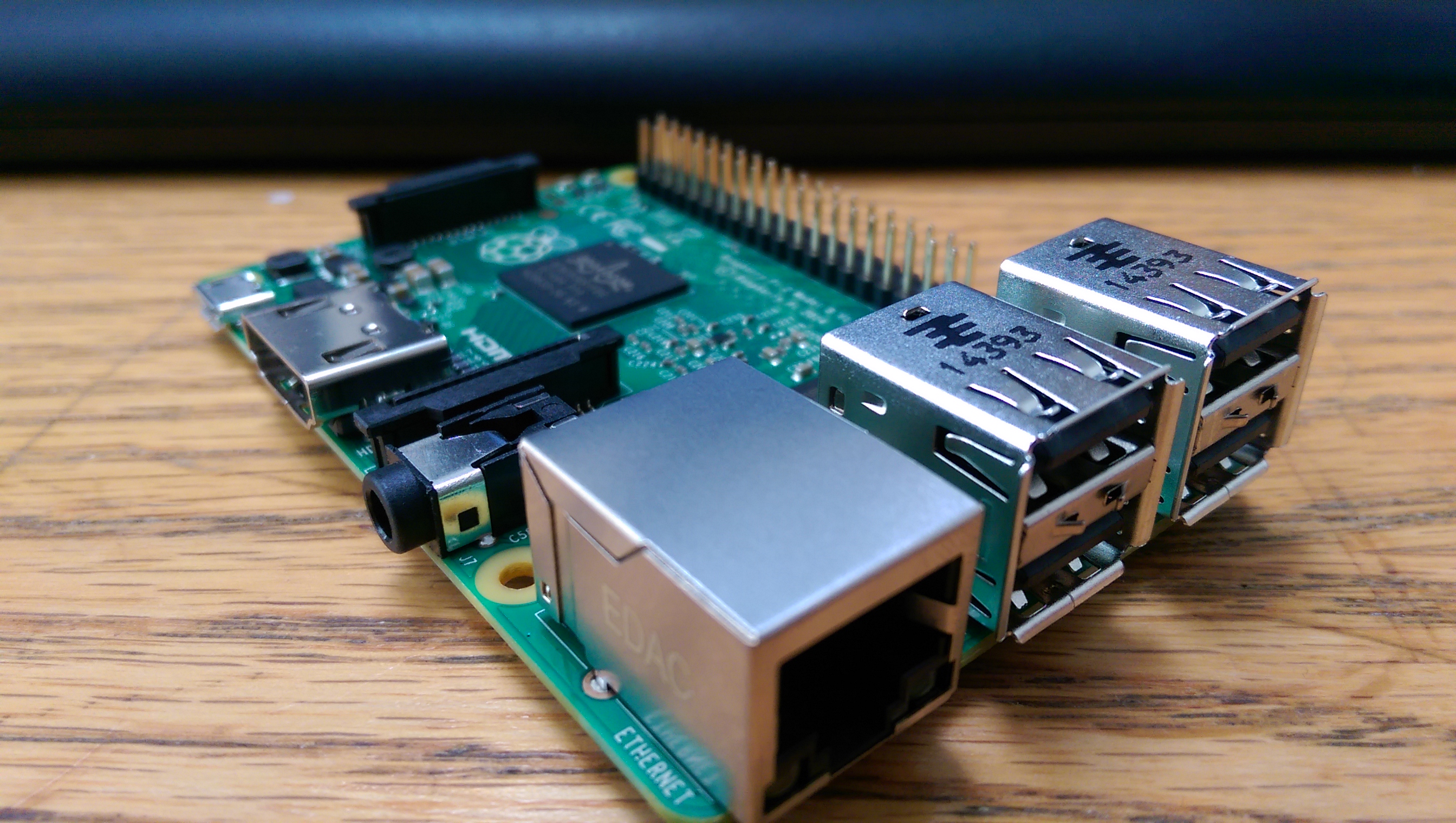 Raspberry Pi 2 Model B 1GB