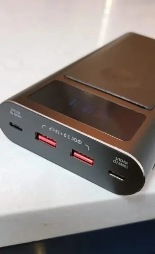 The Intelli Scoutpro 240 Watt power bank