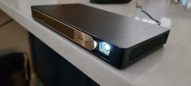 Wemax Go Advanced Projector