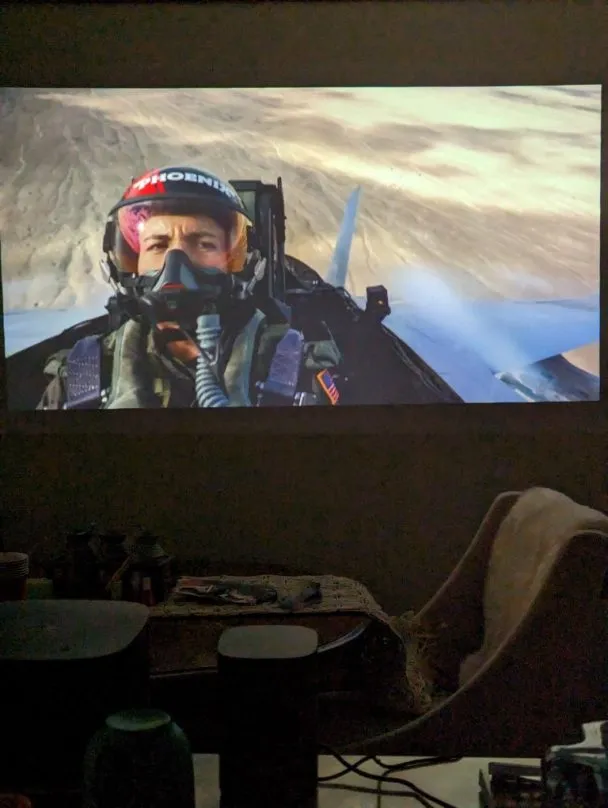 Top Gun on an XGIMI MoGo 2 Pro