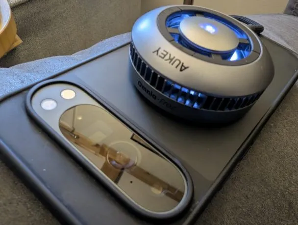 AUKEY MagFusion GameFrost Qi2 Active Cooling Wireless